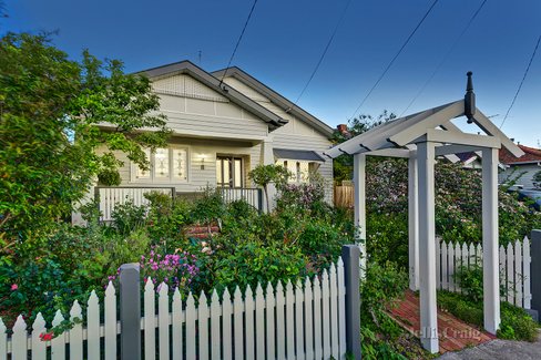 8 Gilbert Street Coburg 3058