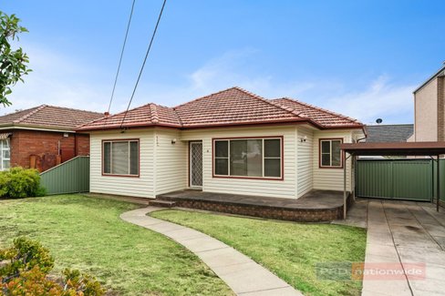 8 Gracemar Avenue, PANANIA NSW 2213