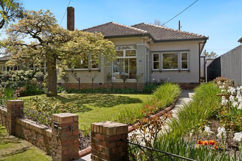 8 Haddon Street Lake Wendouree 3350