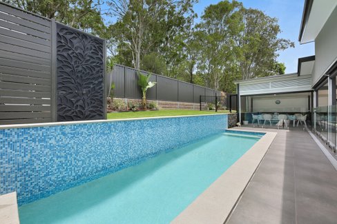 8 Hidden Cove, Tallebudgera QLD 4228