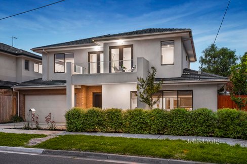 8 Ivan Street Strathmore 3041