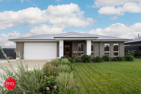 8 Jacombs Street, BUNGENDORE NSW 2621