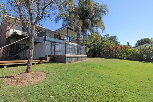 8 Jancoon Court, CARRARA QLD 4211