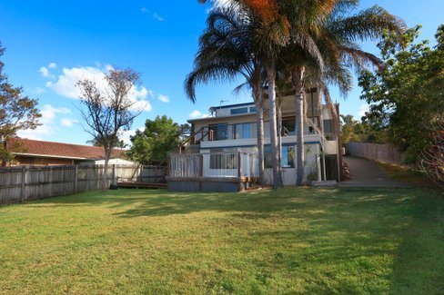 8 Jancoon Court, CARRARA QLD 4211