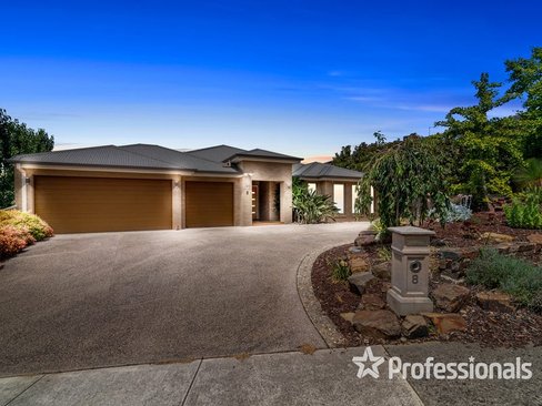 8 Kameel Drive Yarra Glen 3775