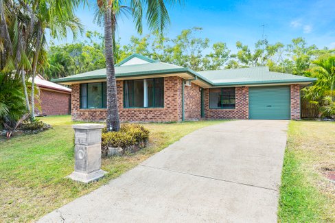 8 Kingfisher Terrace, JUBILEE POCKET QLD 4802