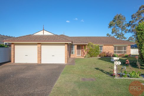 8 Kirkman Close, THORNTON NSW 2322