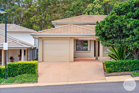 8 Lamandra Crescent, NELSON BAY NSW 2315
