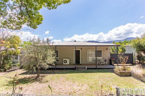 8 Lampe Street, TALBINGO NSW 2720