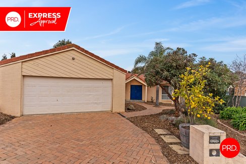 8 Lona Close, SPRING GULLY VIC 3550