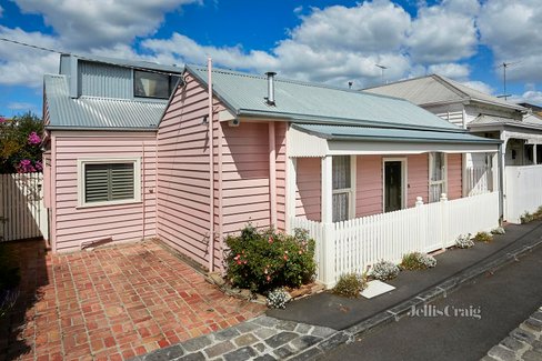 8 Loughnan Street Richmond 3121