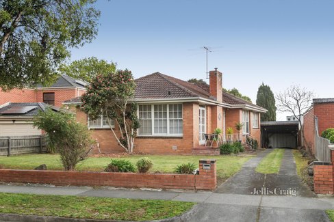 8 Lupin Street Blackburn North 3130