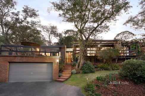 8 Lynette Avenue Warrandyte 3113