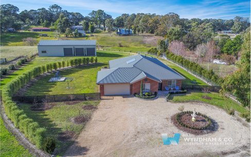 8 Mabel Drive, Nicholson