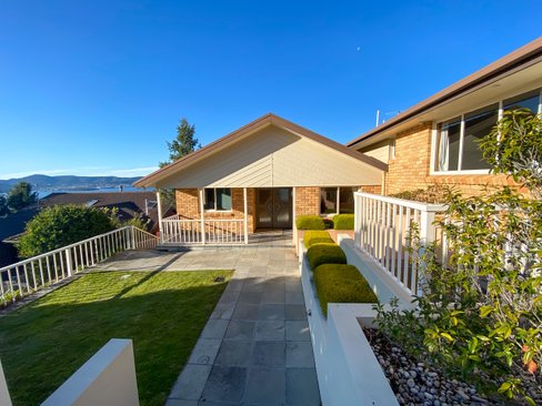 8 Marlborough Street, SANDY BAY TAS 7005