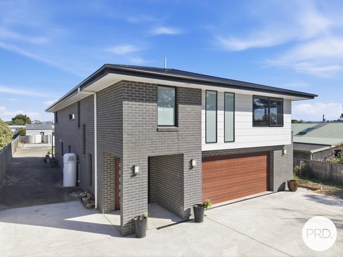 8 Neagarra Street, DODGES FERRY TAS 7173