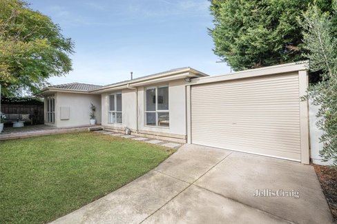 8 Ninth Avenue Chelsea Heights 3196