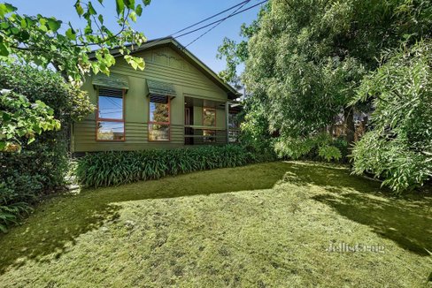 8 Notlen Street Ringwood 3134