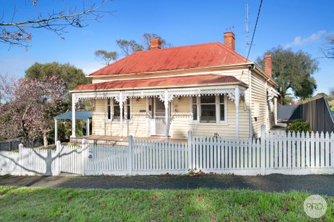 8 Otway Street South, BALLARAT EAST VIC 3350