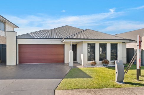 8 Polsson Street, HORSLEY NSW 2530