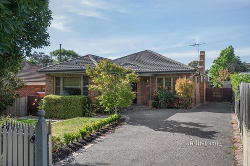 8 Redholme Street Moorabbin 3189