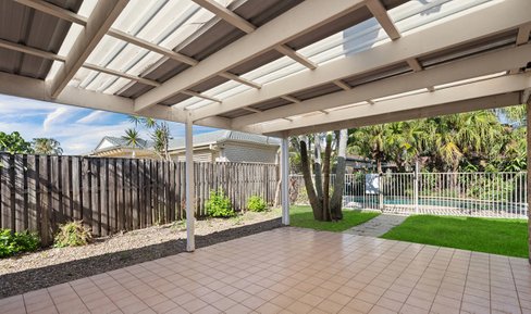 8 Rice Place, Varsity Lakes QLD 4227