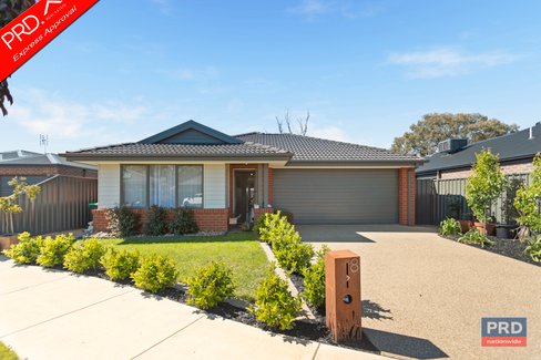 8 Rothschild Close, EPSOM VIC 3551