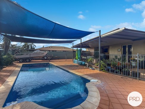 8 Shimmon Place, PEGS CREEK WA 6714