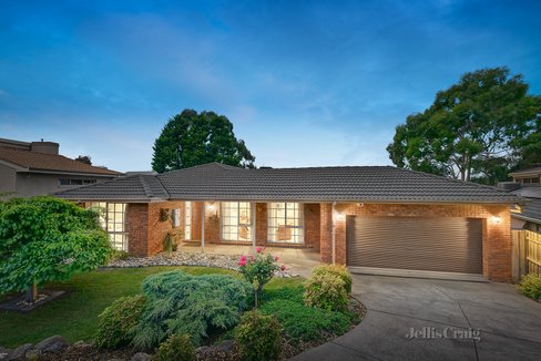 8 Silvana Court Doncaster East 3109