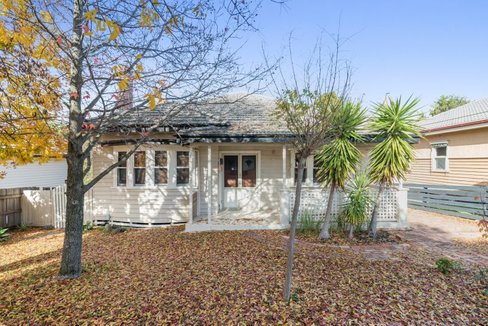 8 Smith Street, NORTH BENDIGO VIC 3550
