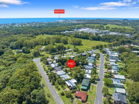 8 Terrace Street, CHINDERAH NSW 2487