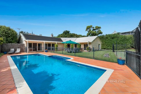 8 Whites Way Sorrento 3943