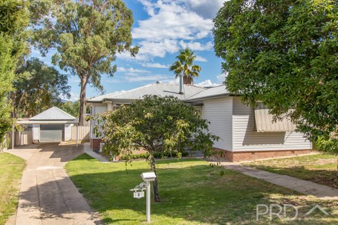 8 Yaralla Street, TUMUT NSW 2720