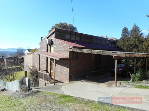 80 Dalhunty Street, TUMUT NSW 2720