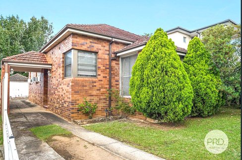 80 Monaro Avenue, KINGSGROVE NSW 2208