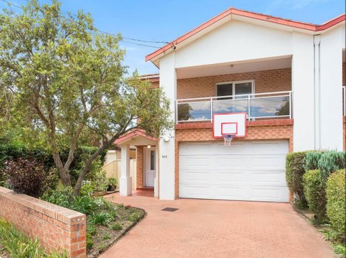 803 Forest Road, PEAKHURST NSW 2210