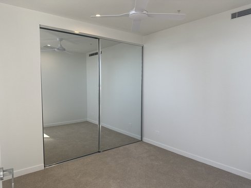 805/15 Peerless Avenue, Mermaid Beach QLD 4218