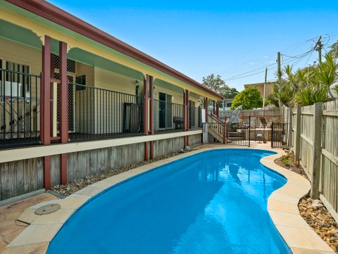 81 Dutton Street, COOLANGATTA QLD 4225