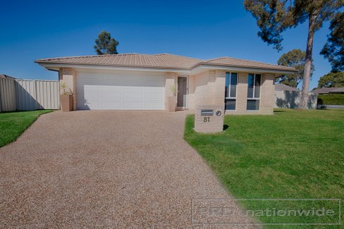 81 Ferraby Drive, METFORD NSW 2323