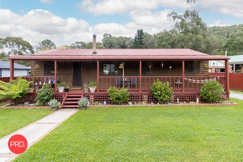 81 Foxlow Street, CAPTAINS FLAT NSW 2623