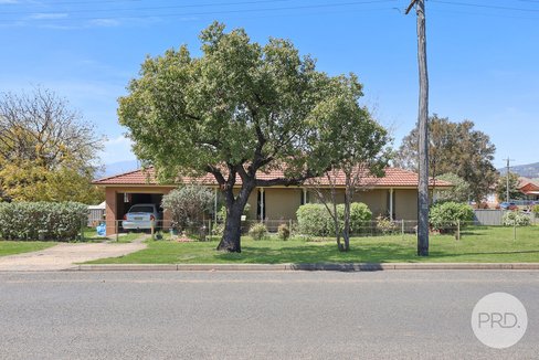 81 Hill Street, QUIRINDI NSW 2343