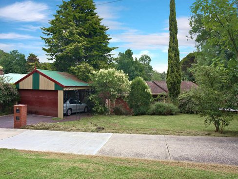 81 Montrose Road Montrose 3765
