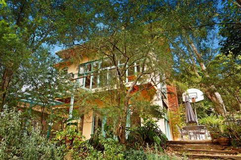 81 Orchard Crescent Mont Albert North 3129