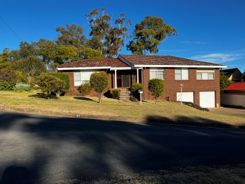81 Raglan Street, EAST TAMWORTH NSW 2340