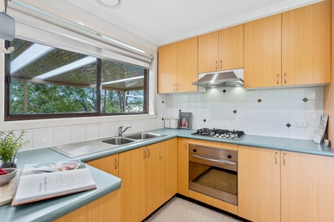 8 10 Webb Street Burwood 3125