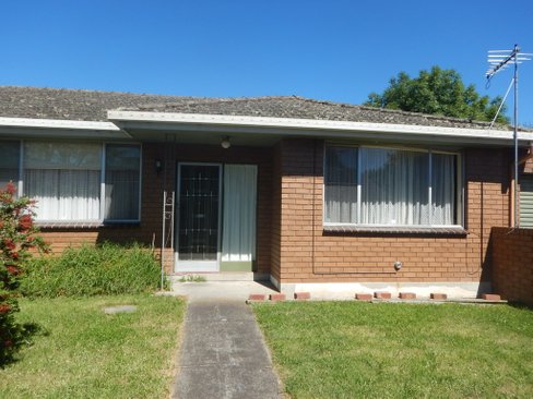 8/1110 Howitt Street, WENDOUREE VIC 3355