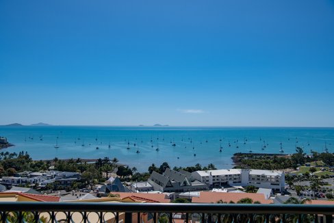 8/12-14 Golden Orchid Drive AIRLIE BEACH