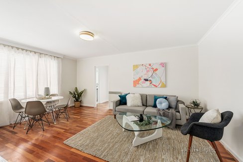 8/12 Passfield Street Brunswick West 3055