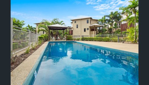 8/14 Altmann Avenue, CANNONVALE QLD 4802