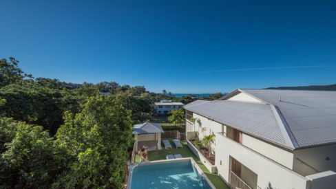 8/14 Waterson Way, AIRLIE BEACH QLD 4802